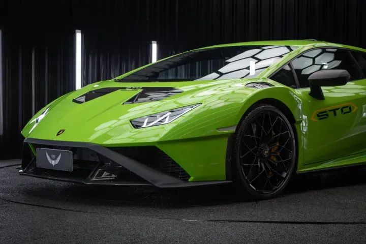 Lamborghini Huracan STO 2023 - Foto 2