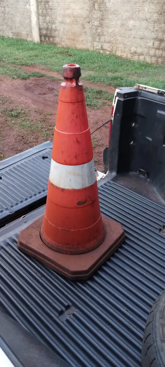 Cone de sinalização 