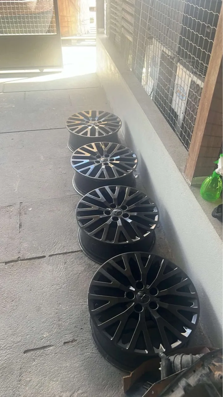 Roda aro 18 5x114