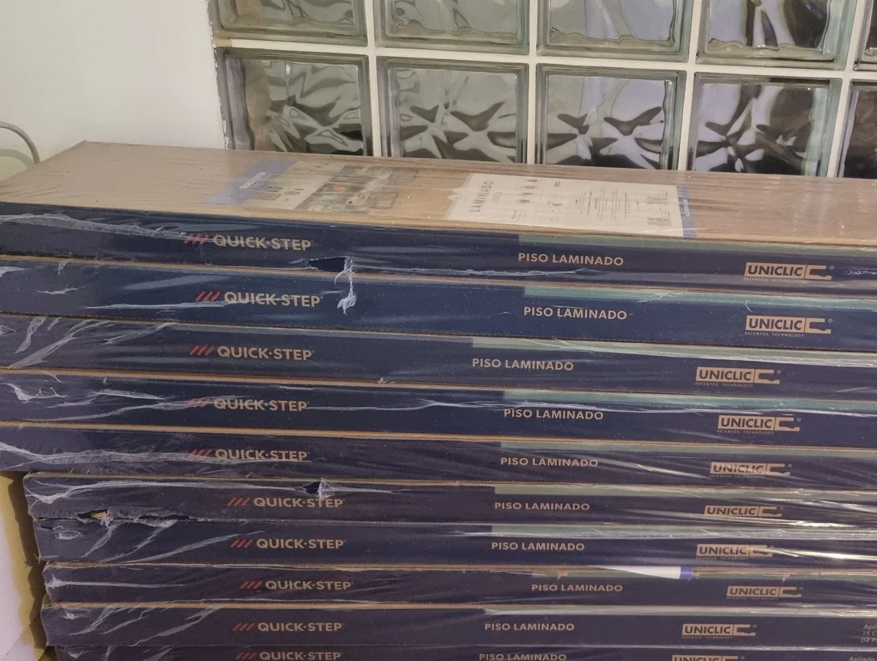 Piso Laminado Quick-Step - Novo