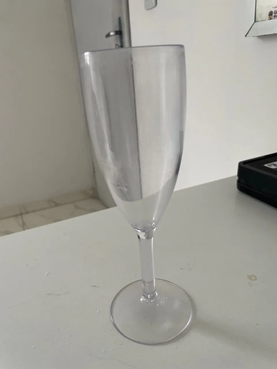 Taça de Champagne Transparente
