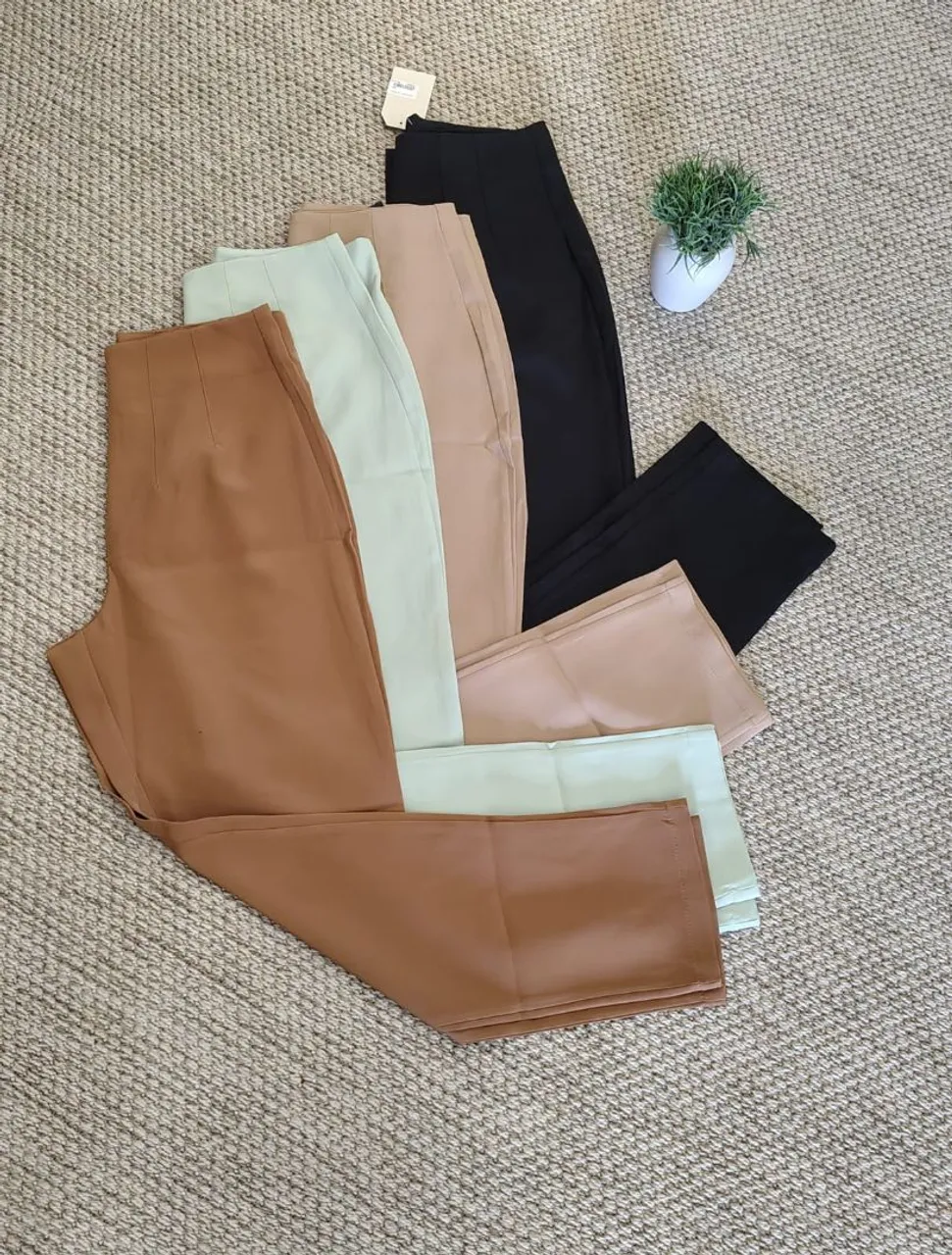 Calças Femininas em Cores Tendência (Diversas Cores)