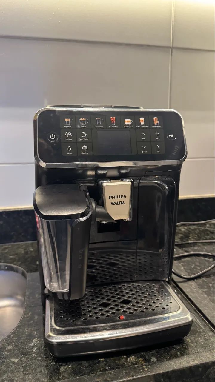 Máquina de café superautomática Philips  - Foto 2
