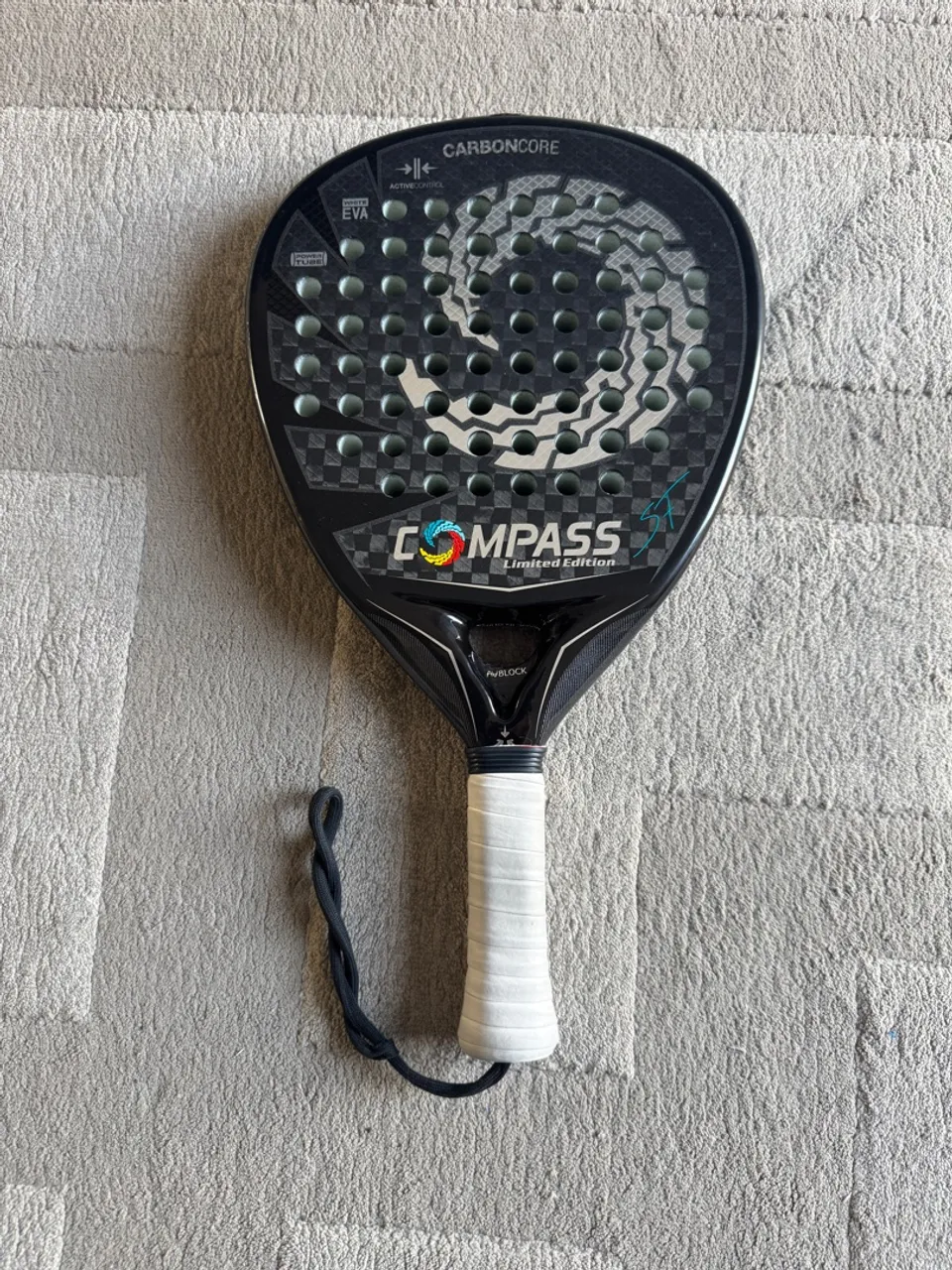 Raquete de Padel Compass Carboncore Limited Edition