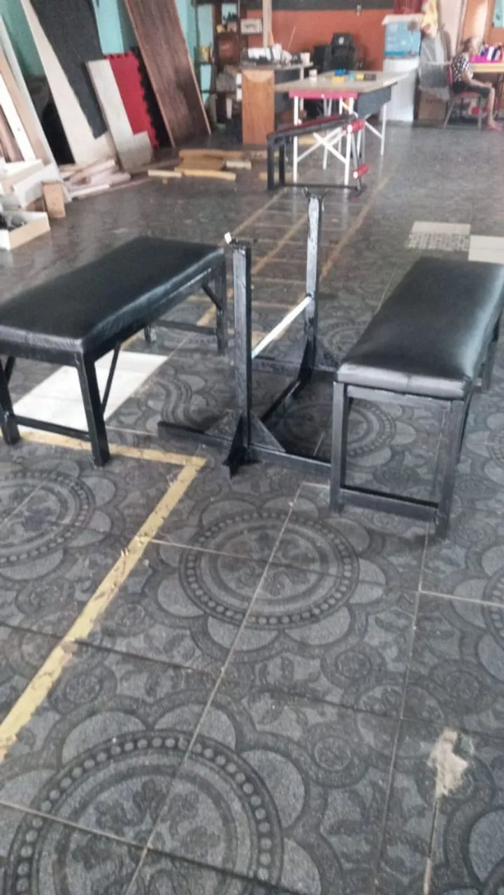 Aparelho de musculação para treinos