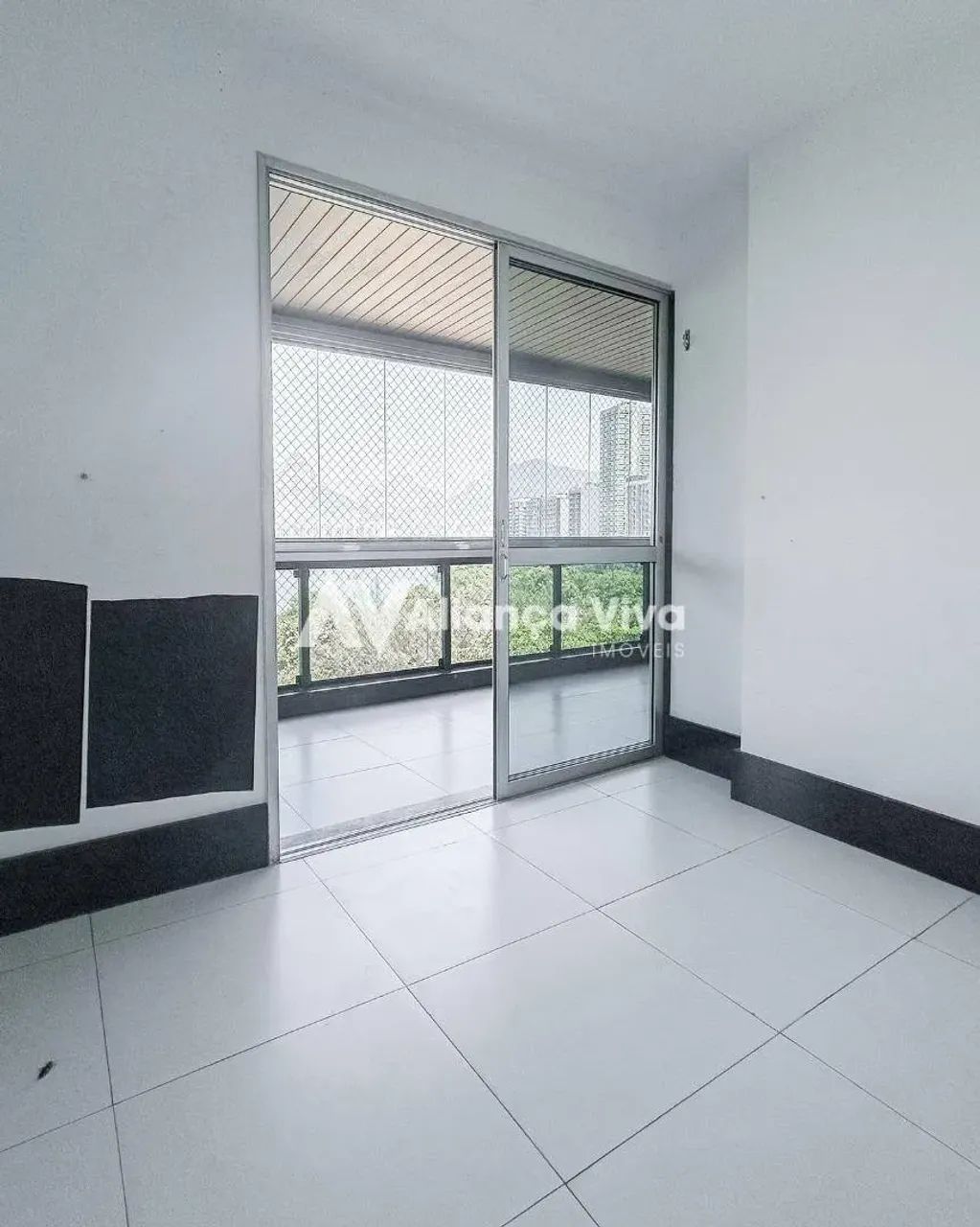 Exclusivdade na Lagoa - 3 quartos, 160 m² com vaga e vista indevassada - Foto 5
