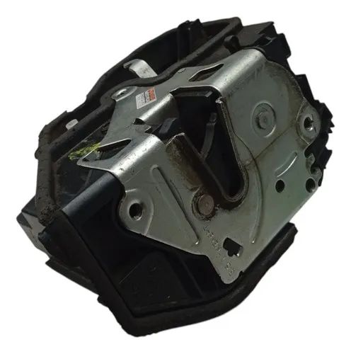 Fecho da Porta Traseira Esquerda BMW 118i 12-14 - Foto 2