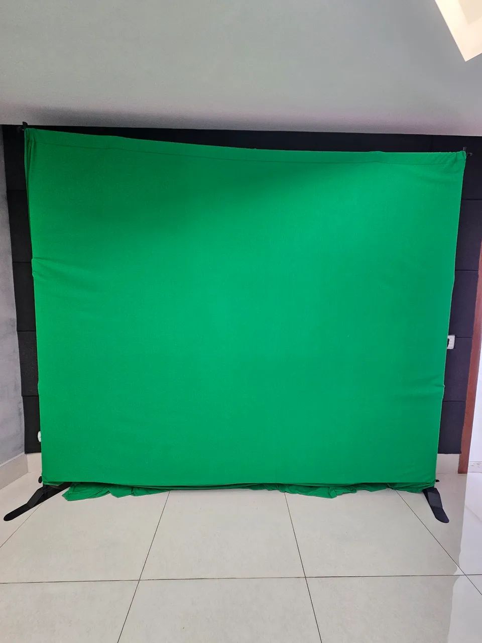 Suporte Fundo Verde + 3 Tecidos preto branco e verde (CHROMA) Audiovisual