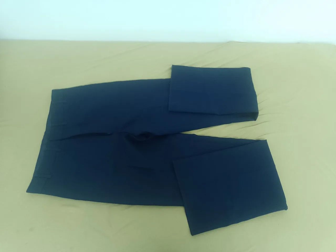 Calça azul social Tam 40 e 42 - Foto 2