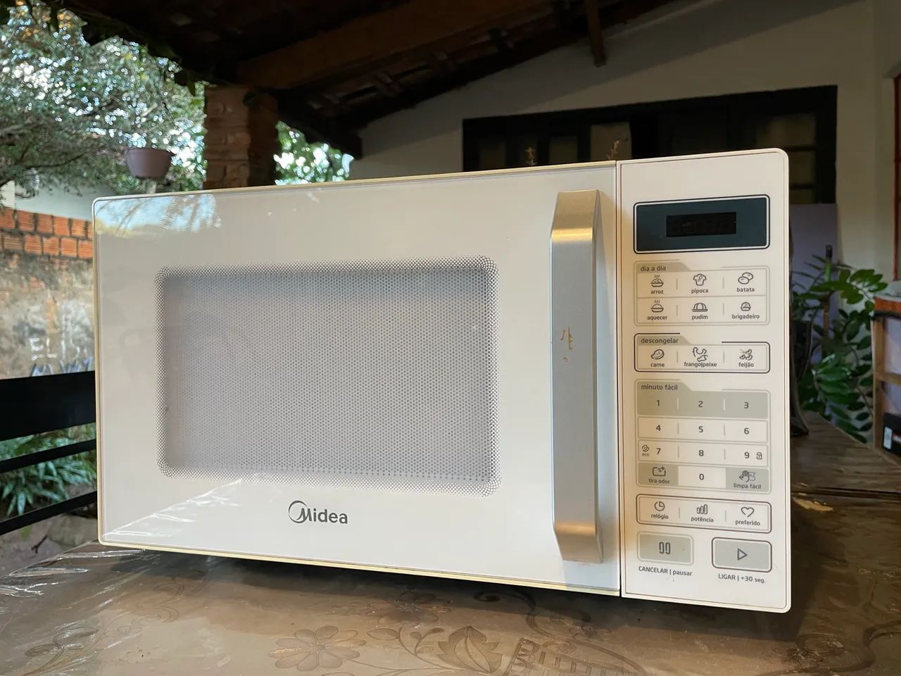 Microondas Midea 27 litros 220V