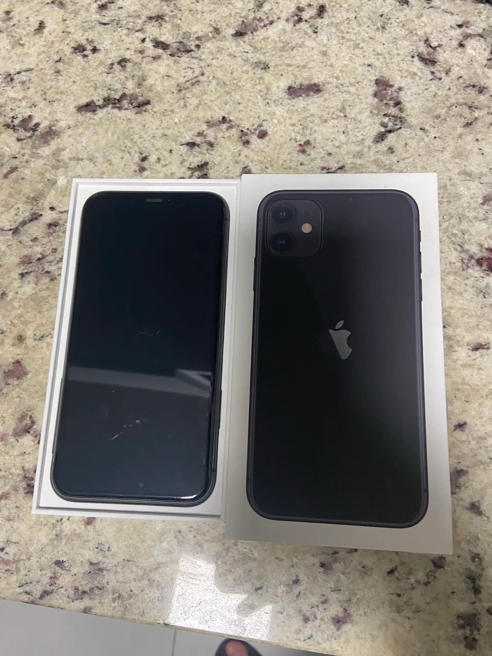 iPhone 11 64G - Foto 3