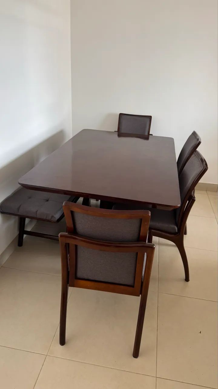 MESA DE JANTAR 6 LUGARES