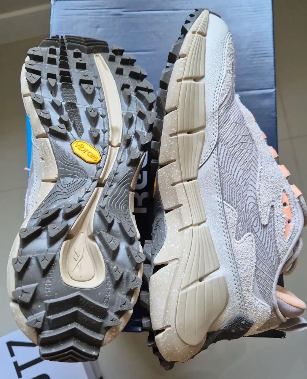 Reebok Zig Kinetica 2.5 Adventure tam 39 - Calçados - Itacorubi