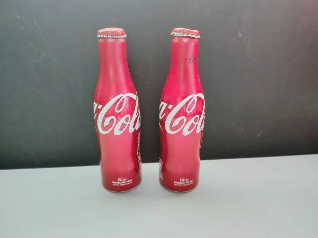 Coleção itens Coca Cola Garrafas vidro e alumínio - Foto 5