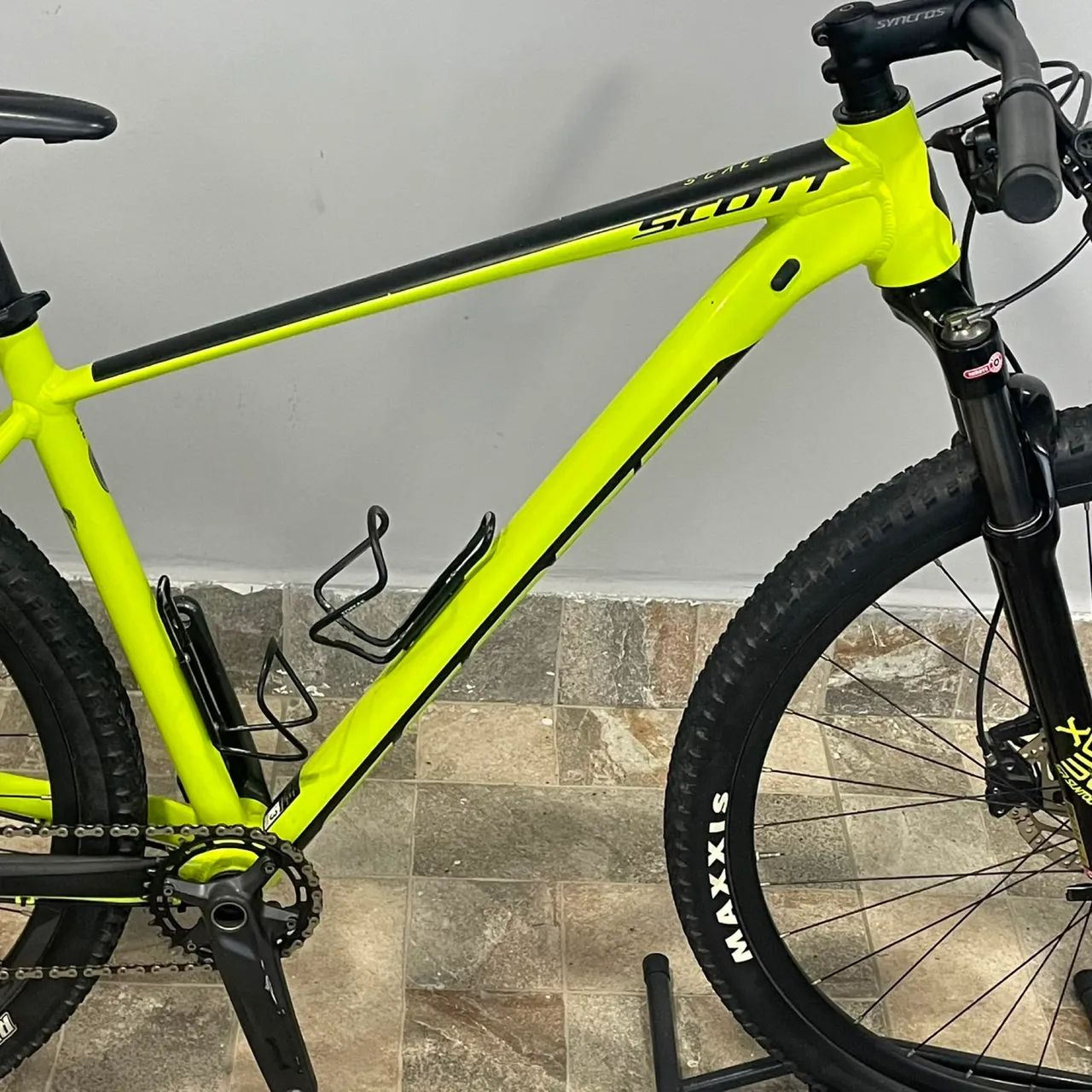 SCOTT SCALE 980 