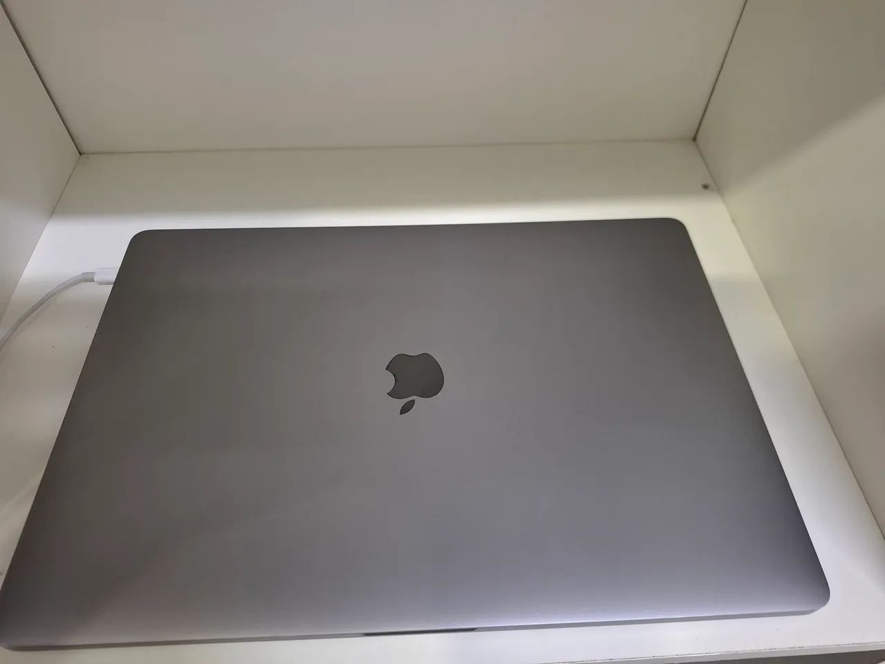 MacbookPro 2019 - Foto 2