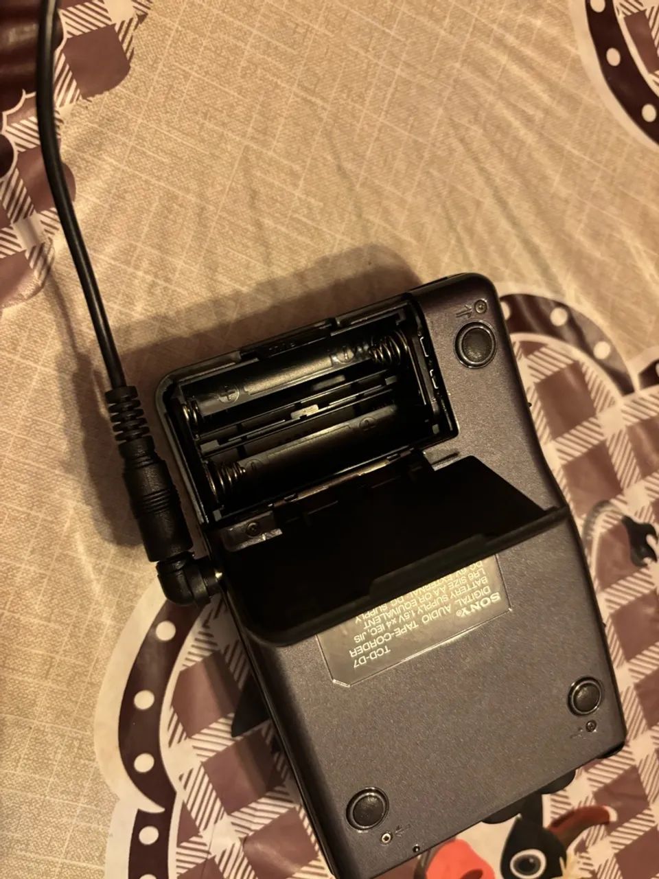 Dat Sony Walkman TCD-D7 com defeito!! - Foto 5