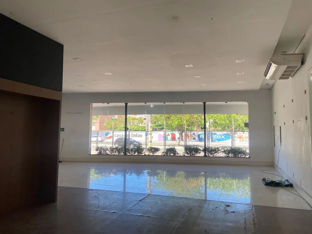 Imóvel para aluguel possui 900 metros quadrados em Coroa do Meio - Aracaju - SE - Foto 2