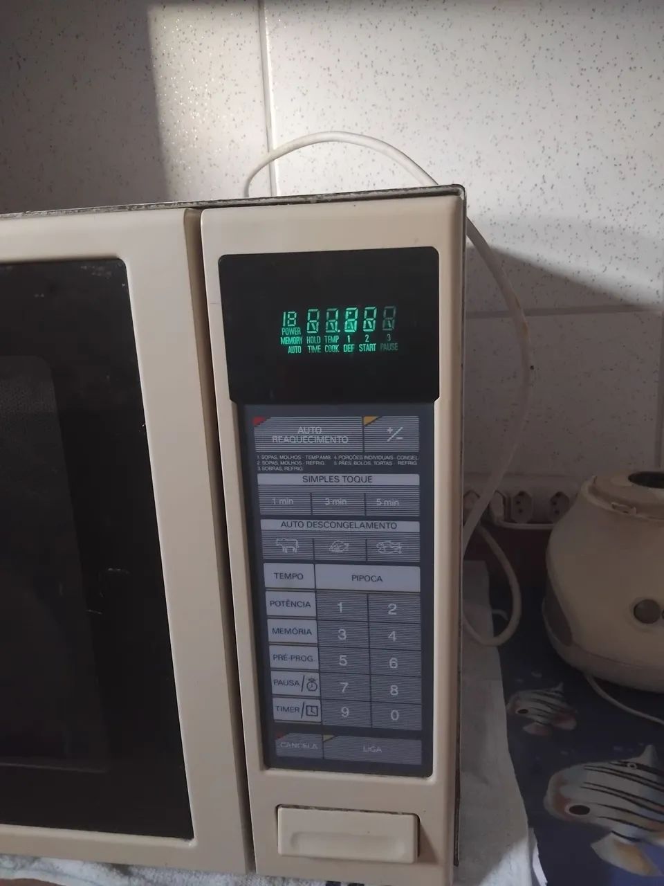 MICRO-ONDAS BRATEMP 20LT - Foto 2