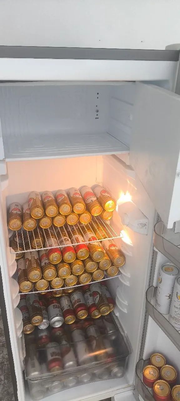 Geladeira 245 l ótima  - Foto 2