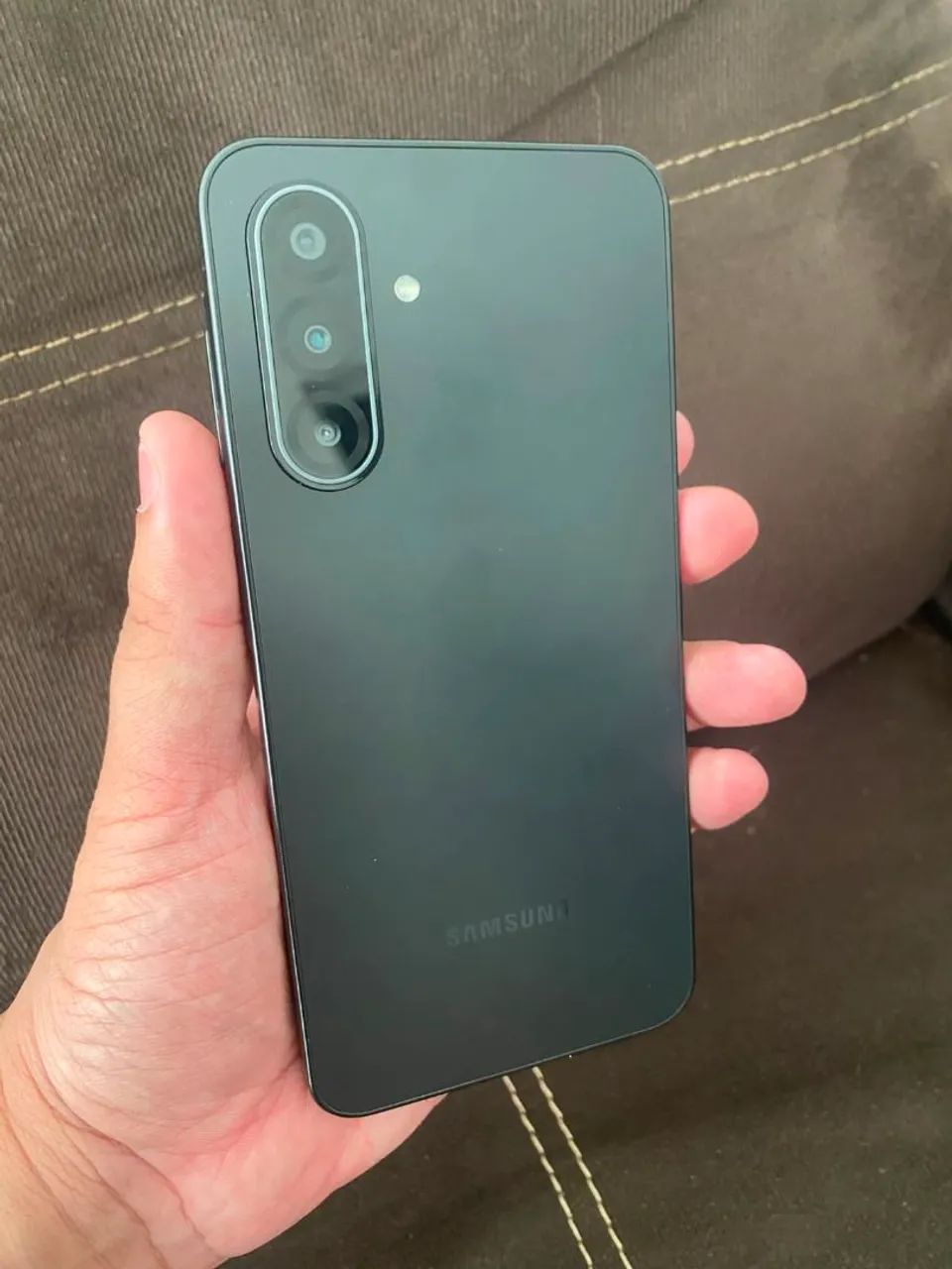 Samsung A17 - 8GB RAM, 256GB Armaz. - Foto 2