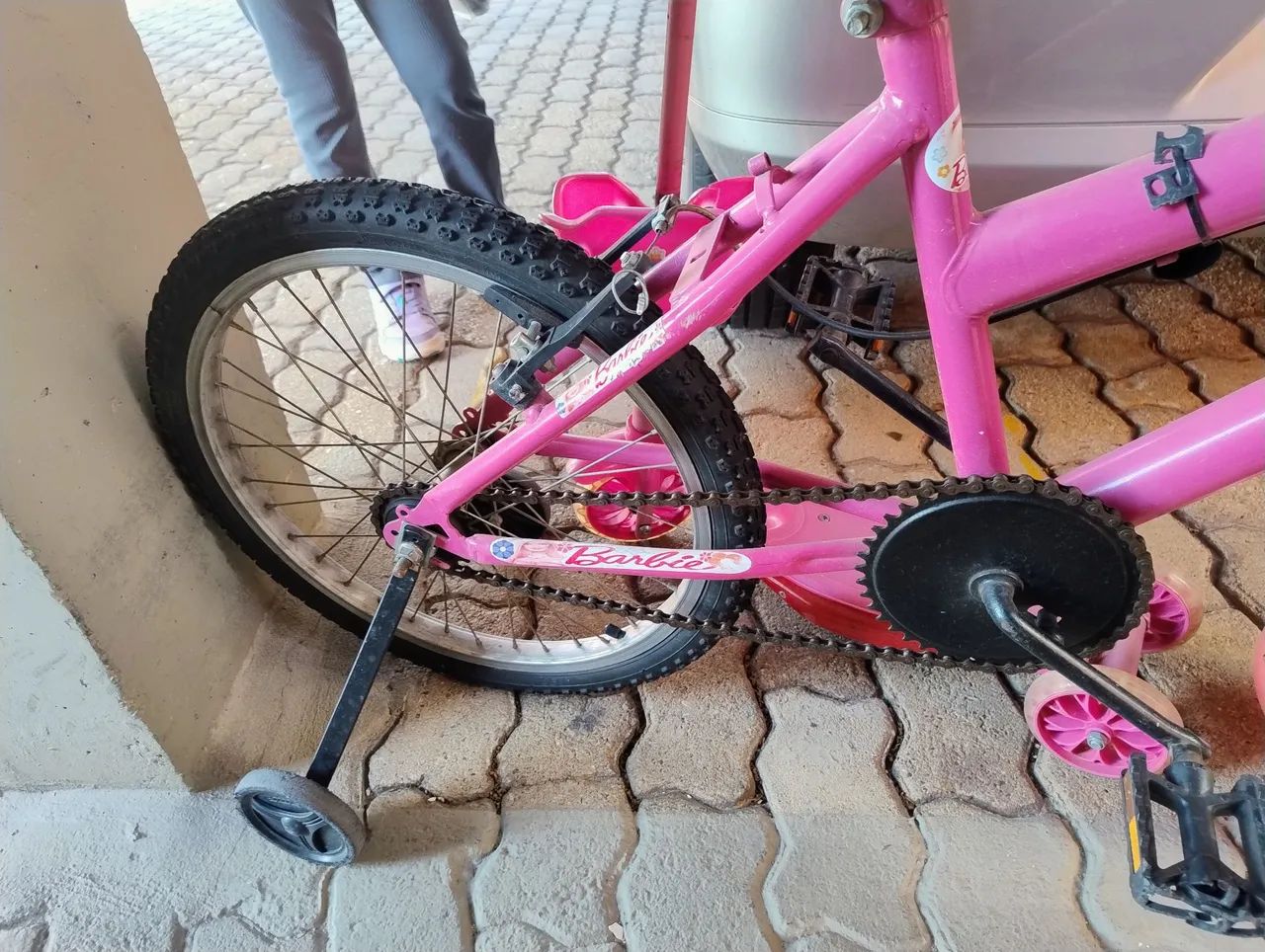 Bicicleta menina aro 20 - Foto 2