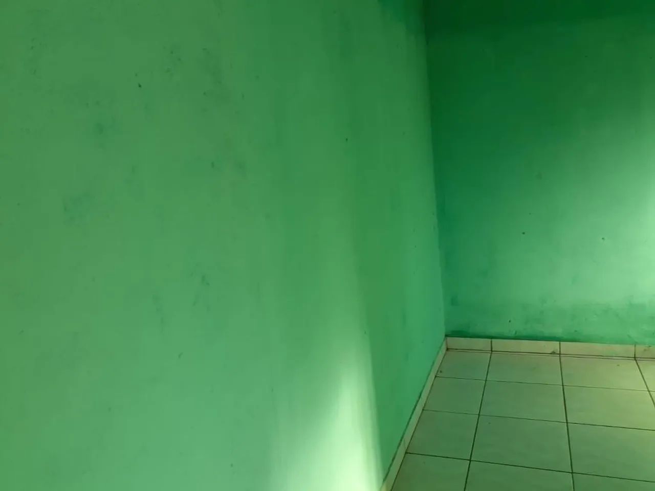 Aluga se barracão na vila Cristina 