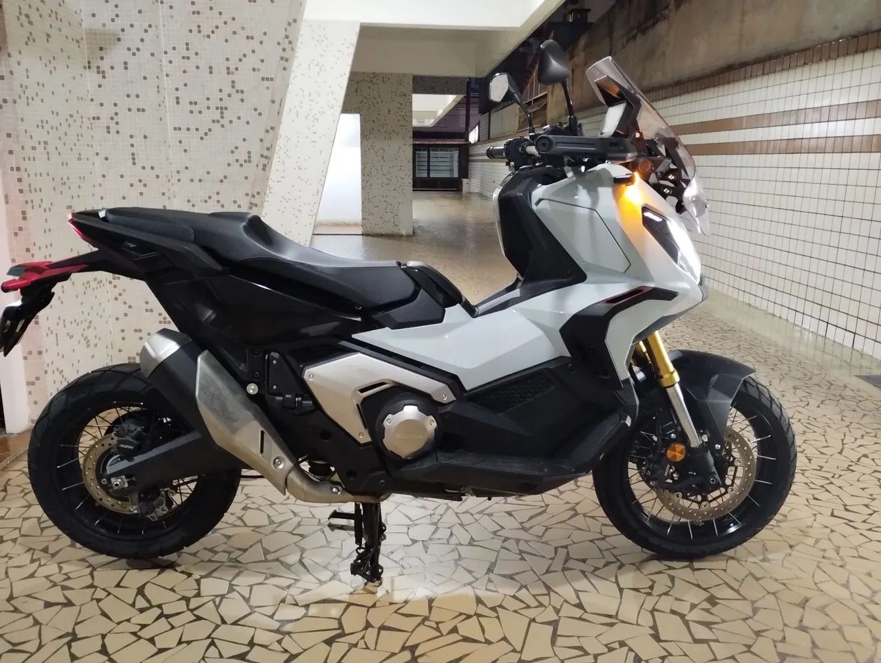 X-adv 750cc - Foto 2