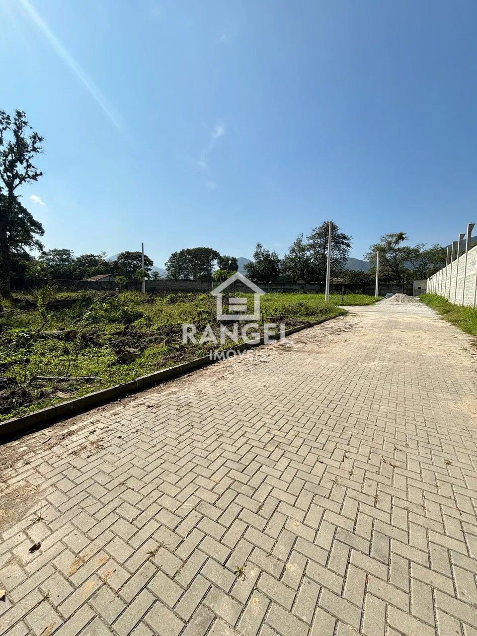 Excelente terreno com 180 m² dentro de condomínio na Estrada da Ilha (principal) - Foto 3