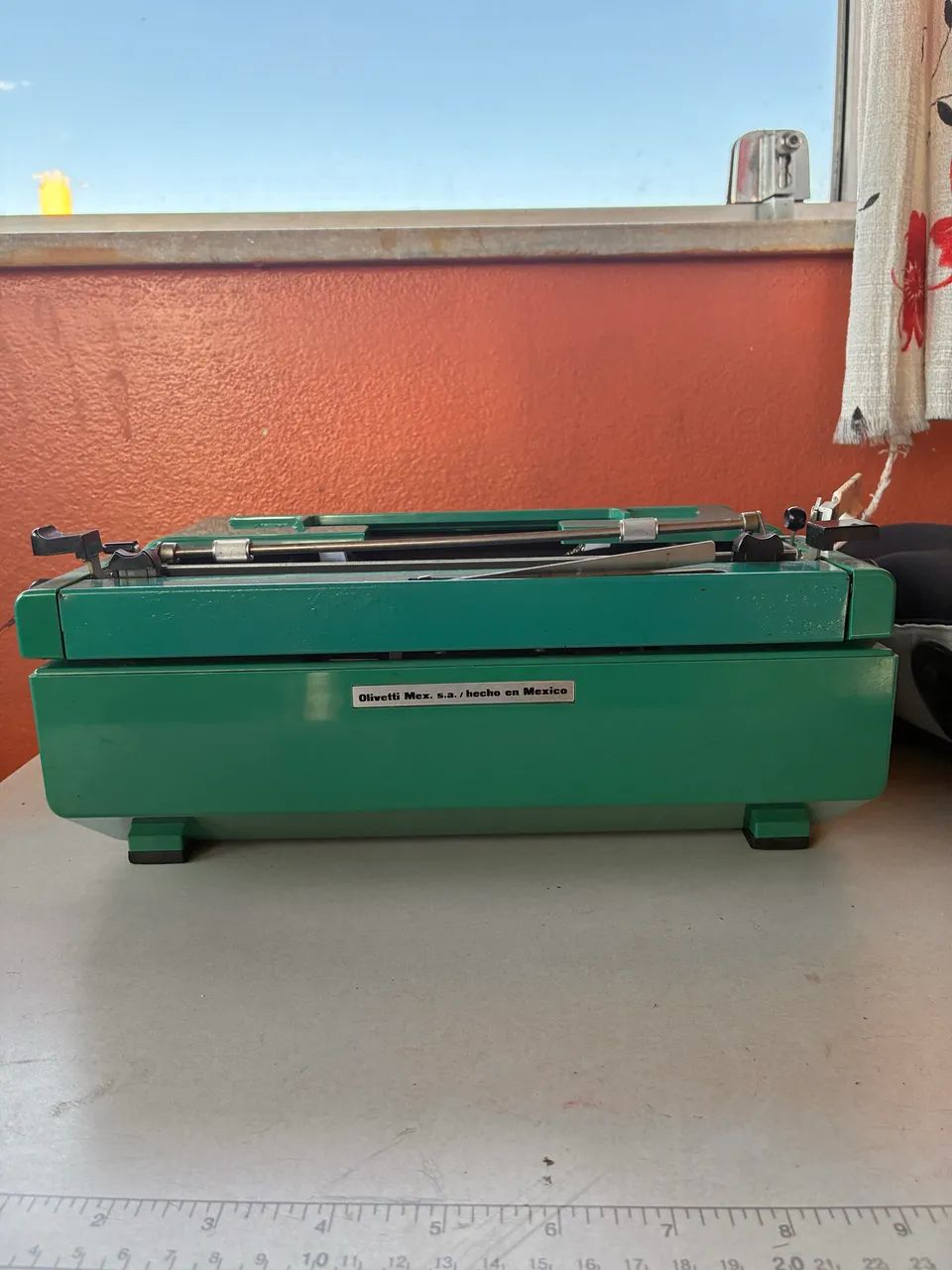 Máquina de escrever Olivetti Studio 45  - Foto 2