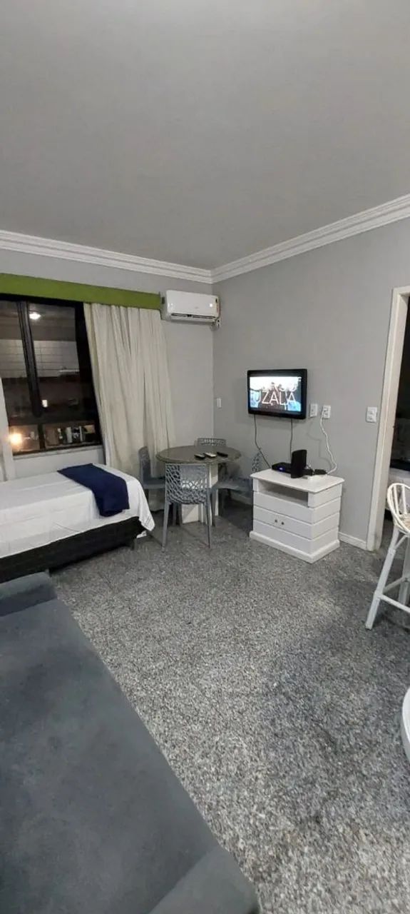 Flat Meireles a poucos passos da Praia  Edifício Cobiçado agrada em tudo pode pagar em 6 x