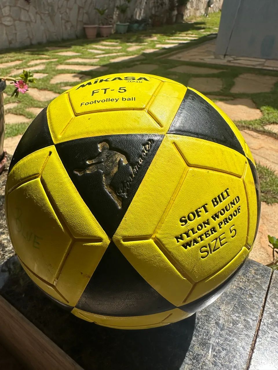 Bola de Futevôlei Mikasa 