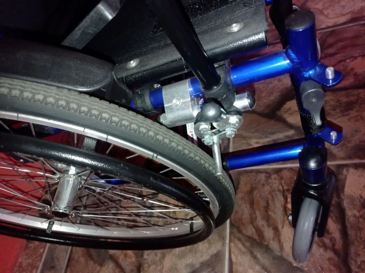 Cadeira de rodas  - Foto 2