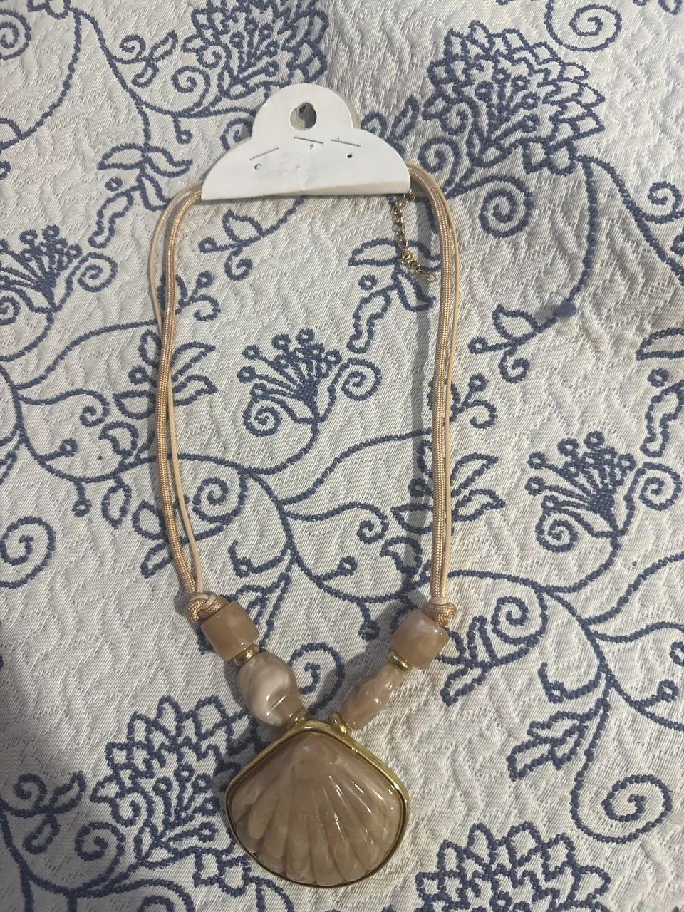 Colar de concha