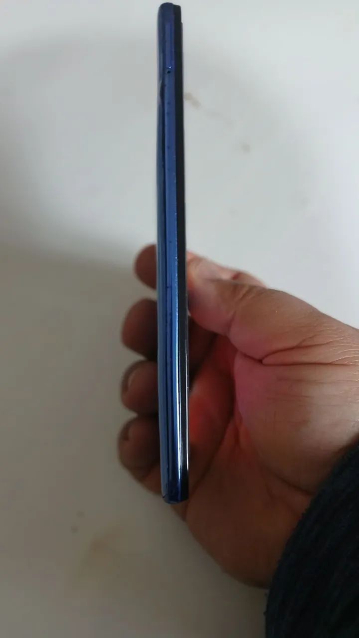 Sansung A70 Azul. 6gb ram e 128 gb memória interna - Foto 3