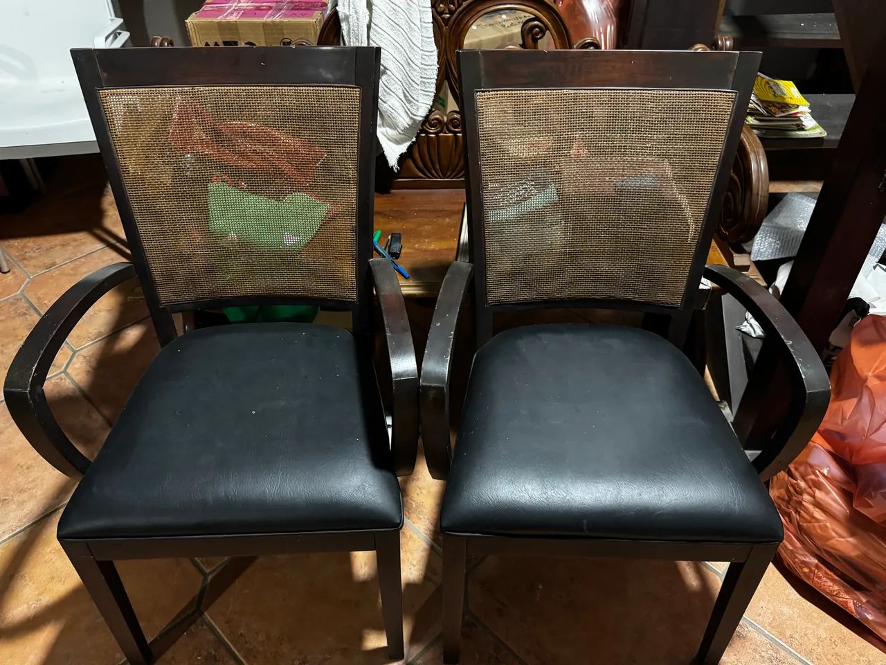 Mesa de jantar em Madeira Maciça  - Foto 4