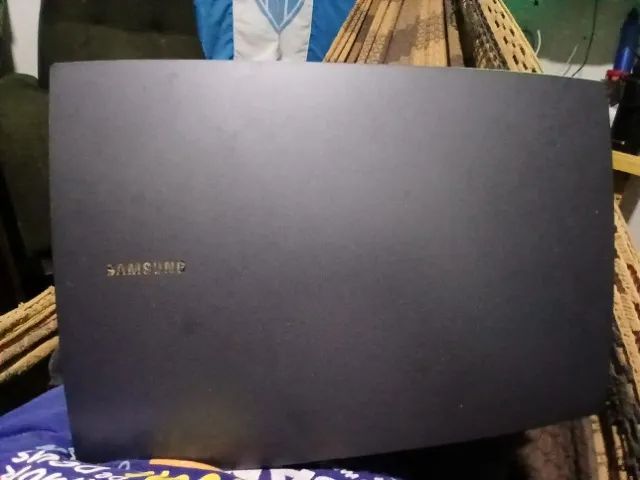 VENDO NOTEBOOK SAMSUNG