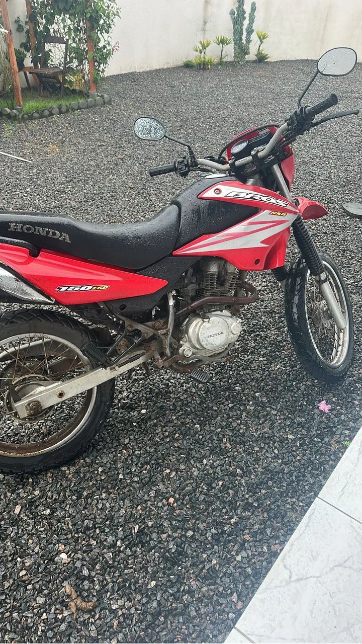 Vendo bros 150 
