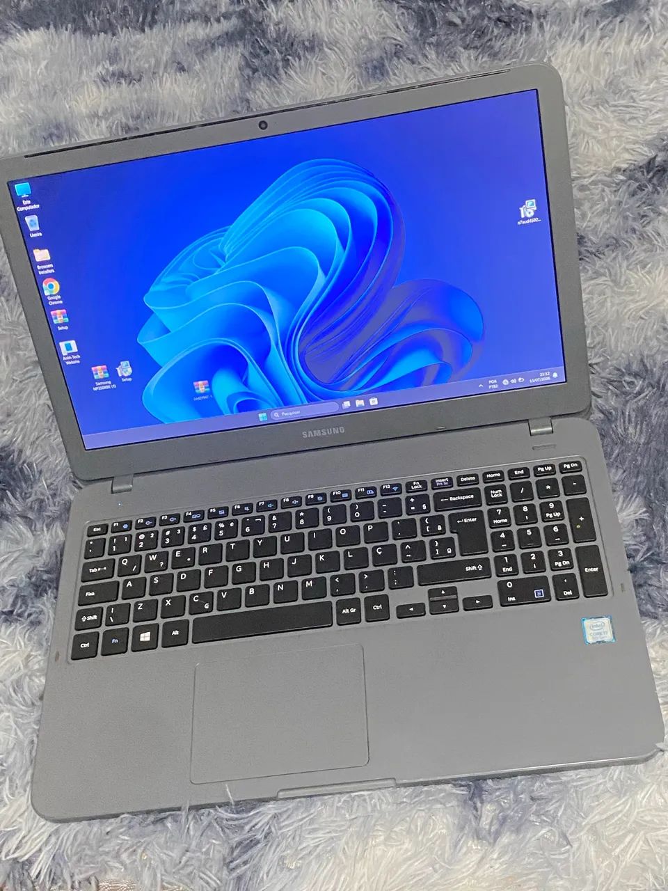 Notebook Samsung i7 8 Ger. 