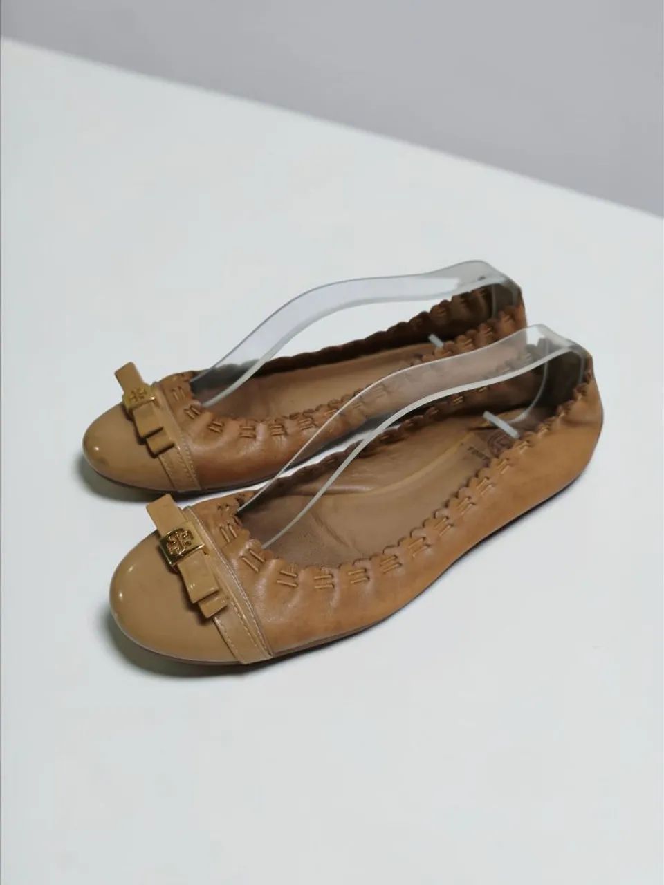 Sapatilha em couro Tory burch Tam 36 - Foto 2