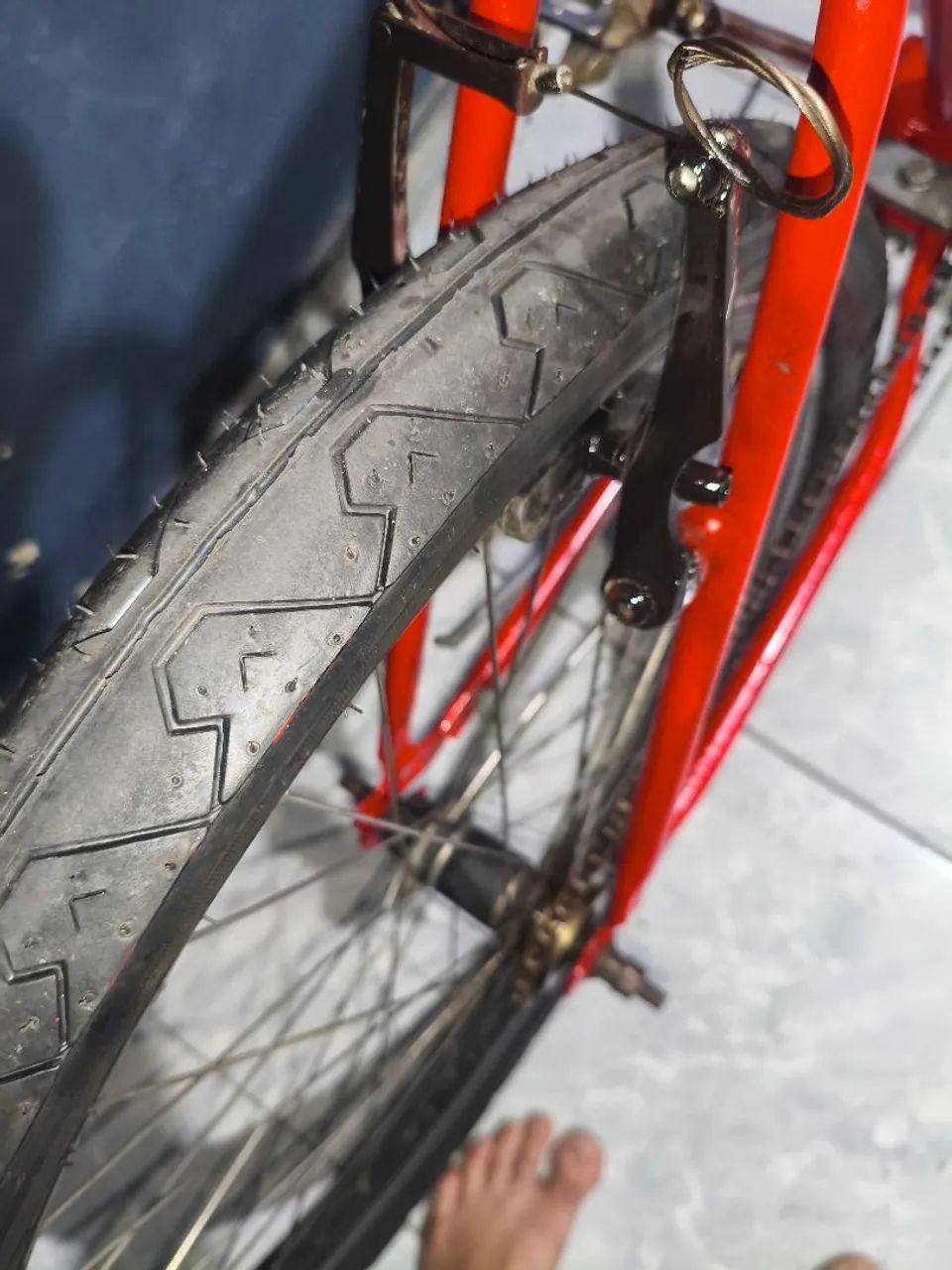 Bicicleta aro 26 semi nova  - Foto 3