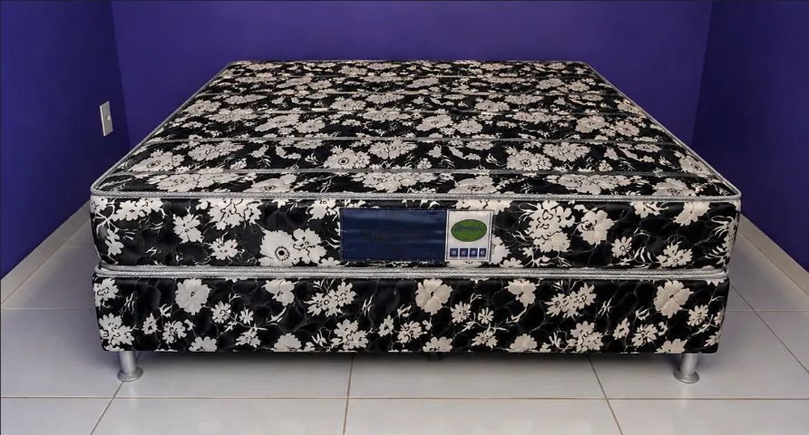 Cama Queen de mola