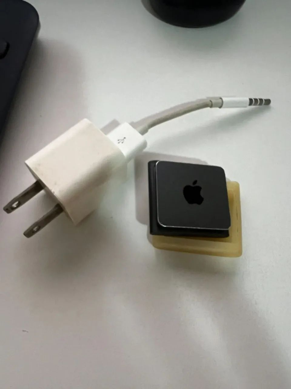 ipod shuffle com carregador original - Foto 3