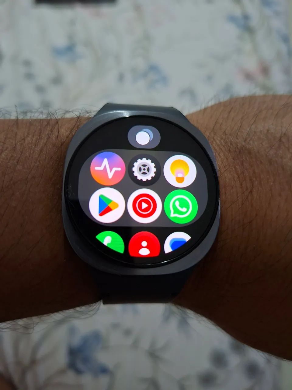 Samsung Galaxy Watch 8 40mm LTE - Foto 2