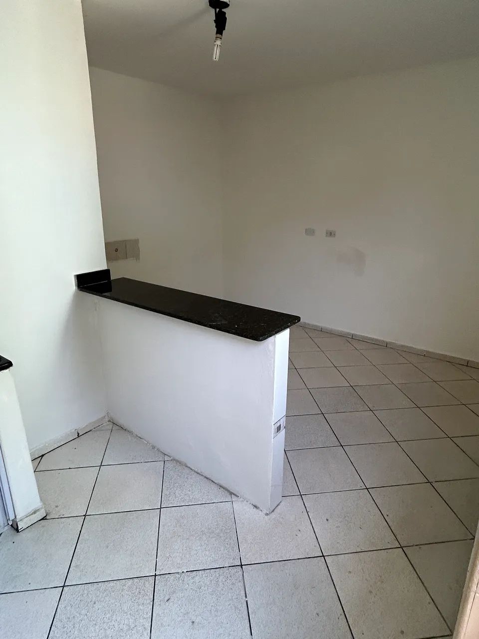 ALUGA-SE KITNET A 500MTS DA UNIP E FASAM - Foto 4
