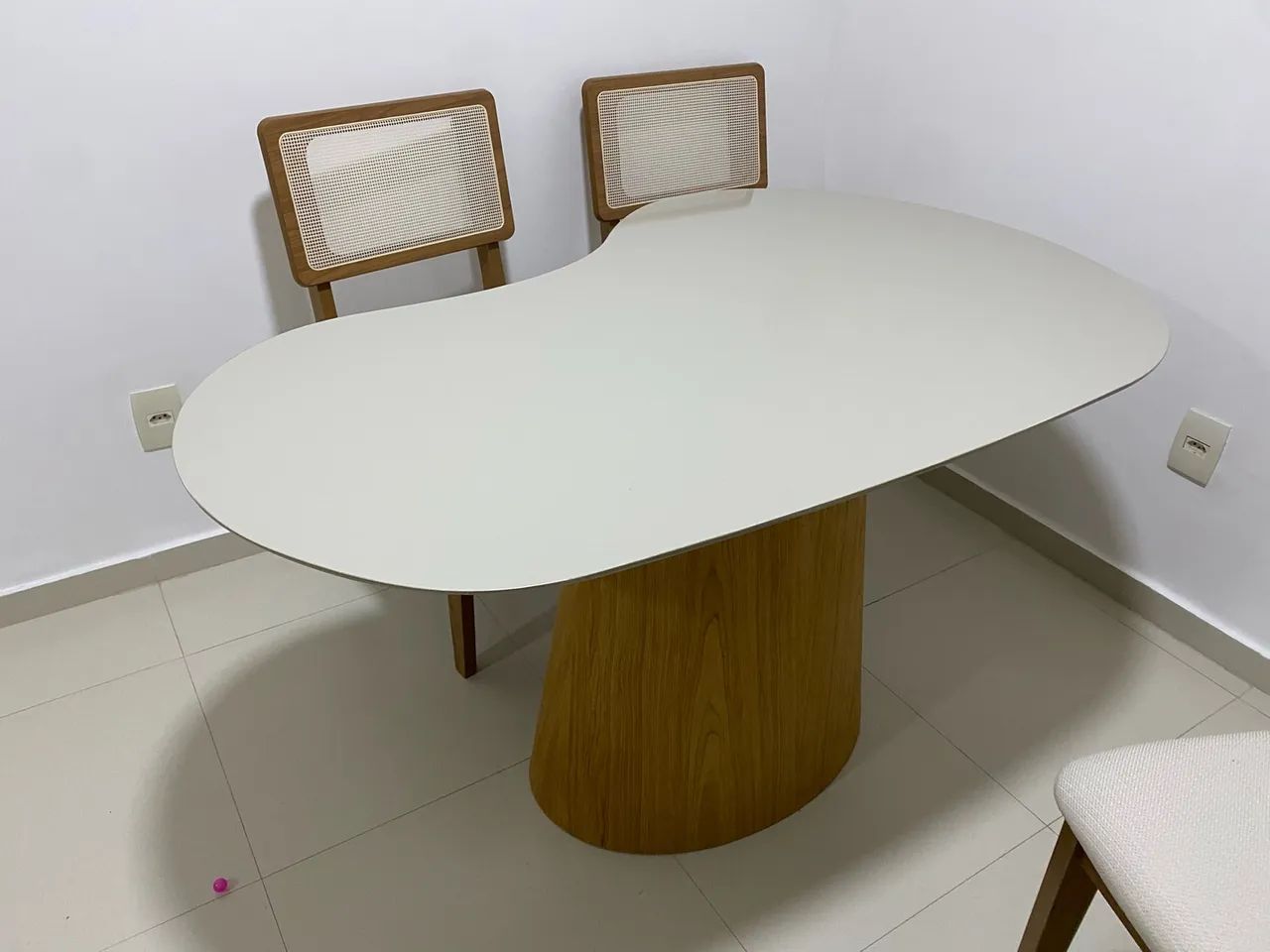 Mesa bean orgânica com 4 cadeiras - Foto 2