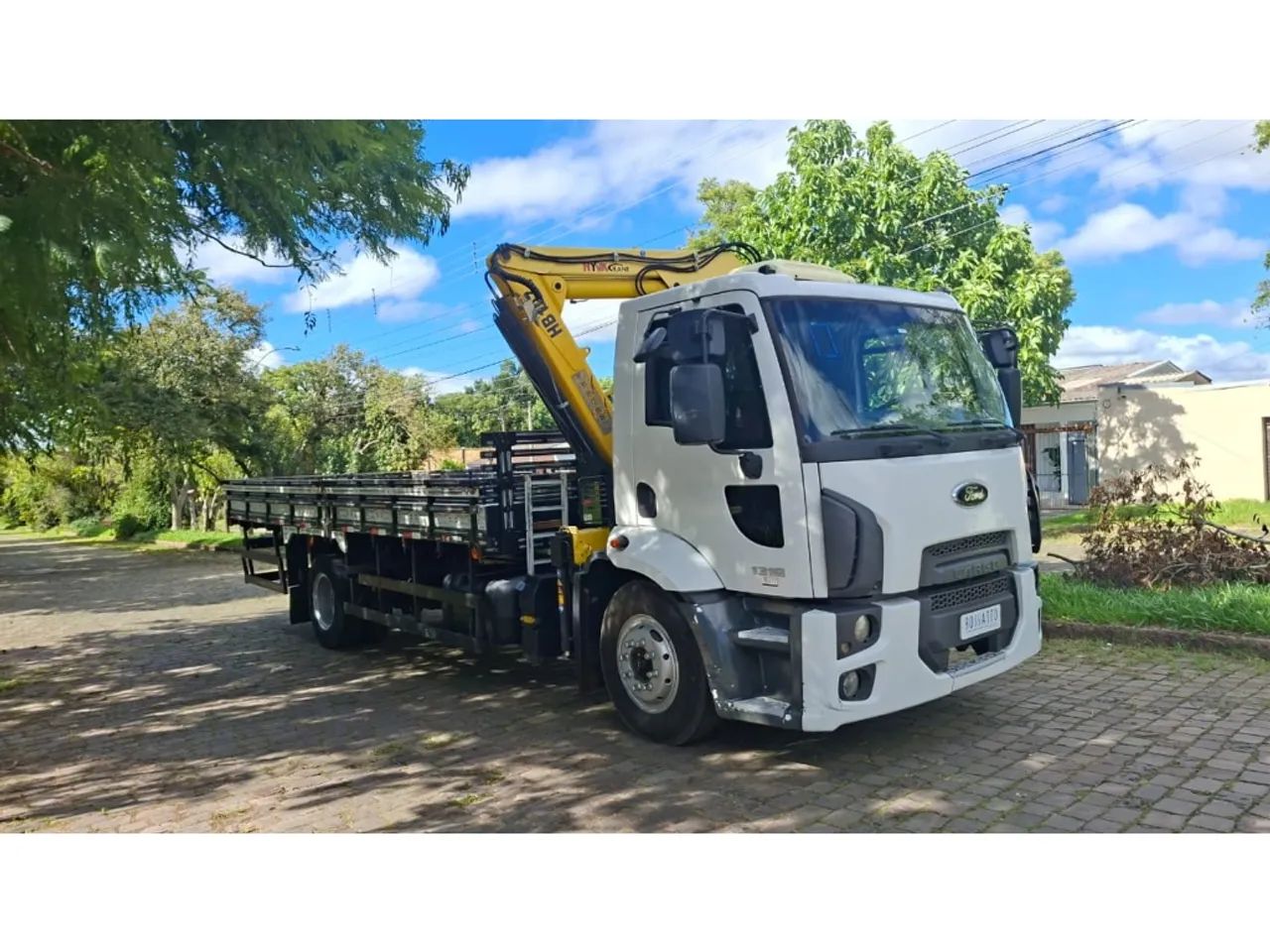 Ford Cargo 1319 2013 - Foto 3