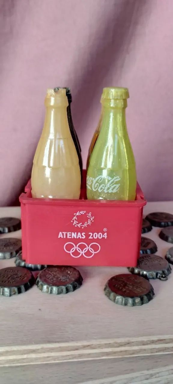 Mini garrafinhas com engradado da Coca Cola Olimpíadas 2004  - Foto 4