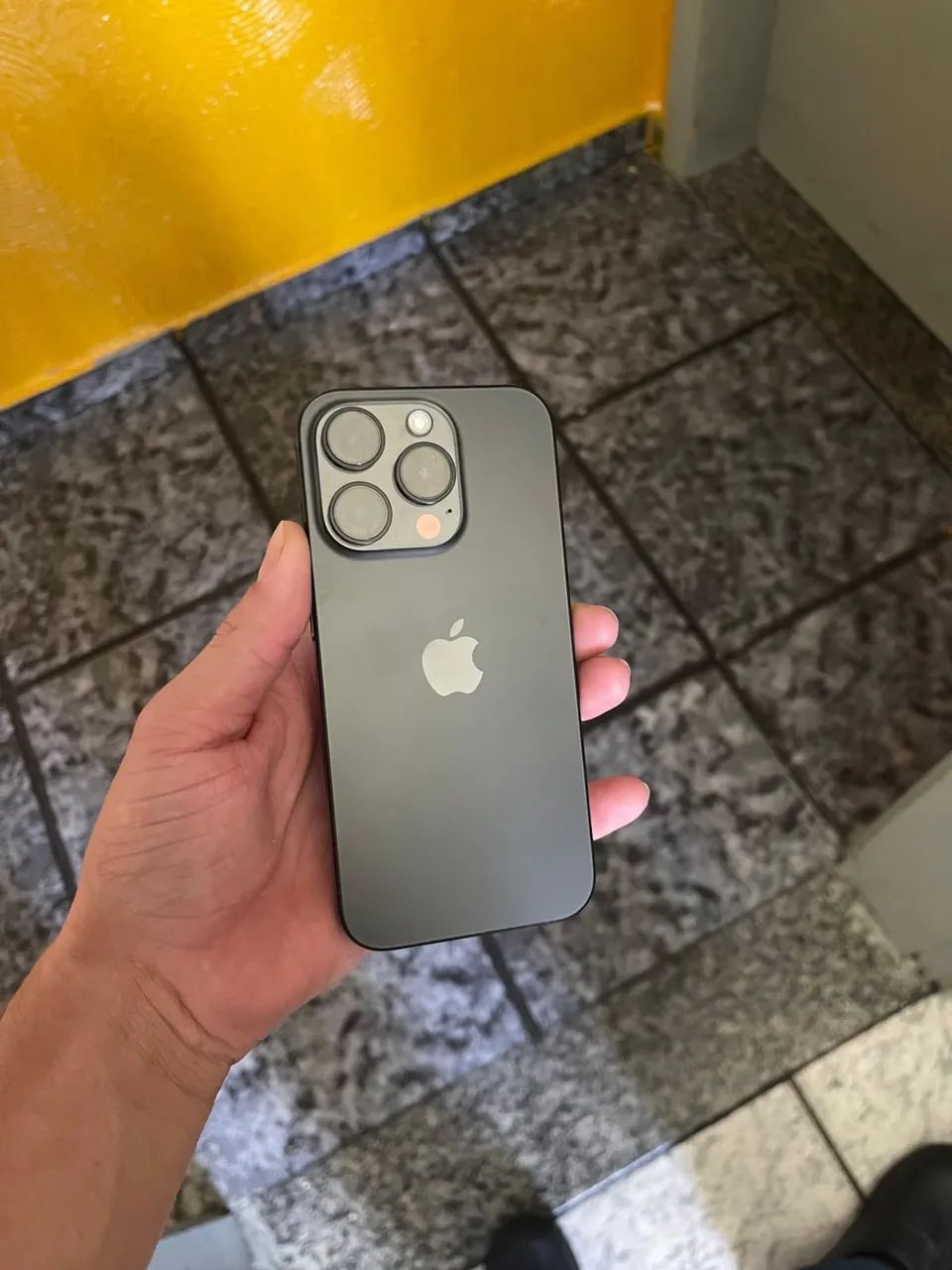 Iphone 15pro MAX  - Foto 3