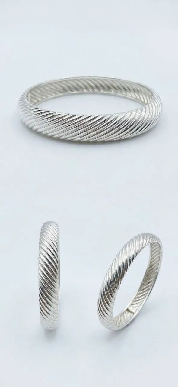 Bracelete Torcido em Prata